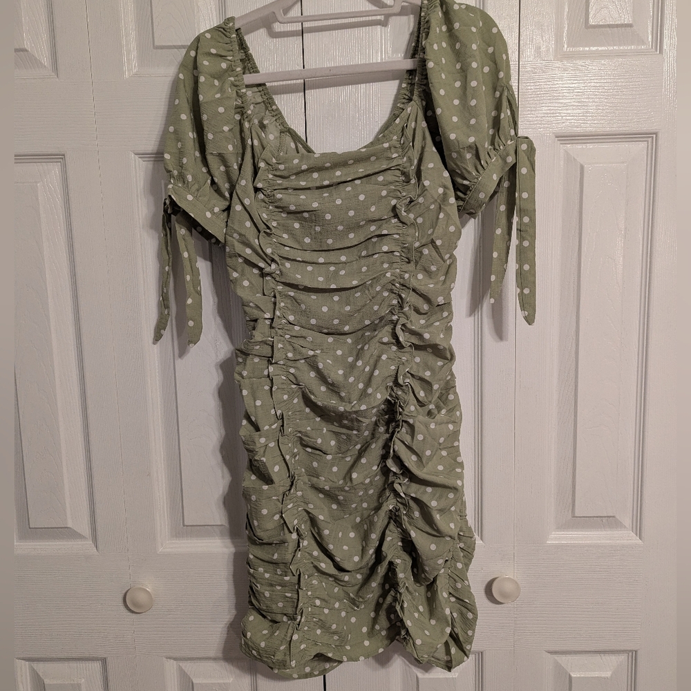 NWOT Lumiere Polka Dot Ruched Green Dress Size Medium